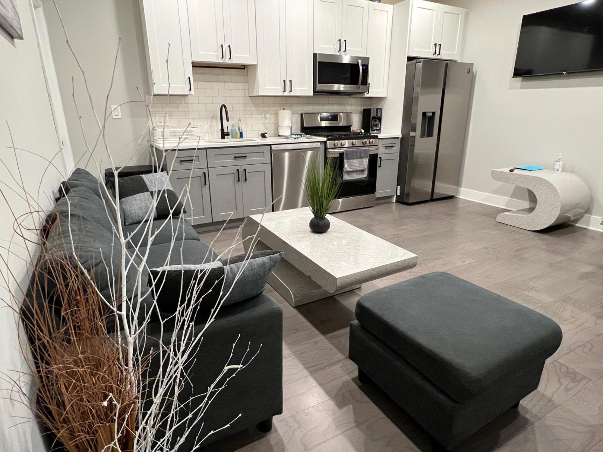Appartamento Charming 3Br 2Ba With Private Patio Filadelfia Esterno foto